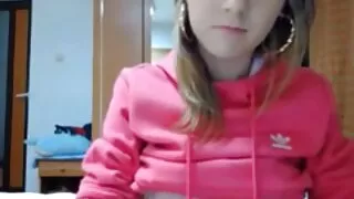 Adriana اور Megan کے ساتھ مقعد اور squirting مذاق
