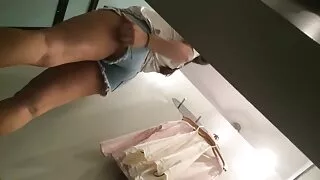 بڑے چھاتی اور مکینک
