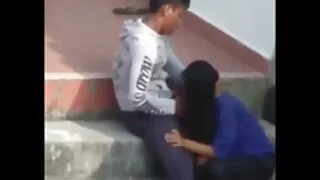 مجھے اپنے دوست کو بھاڑ میں دیکھیں